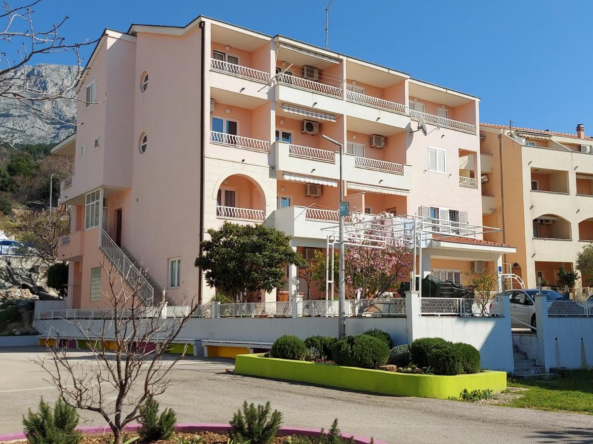 Villa Rossa Tučepi Екстериор снимка
