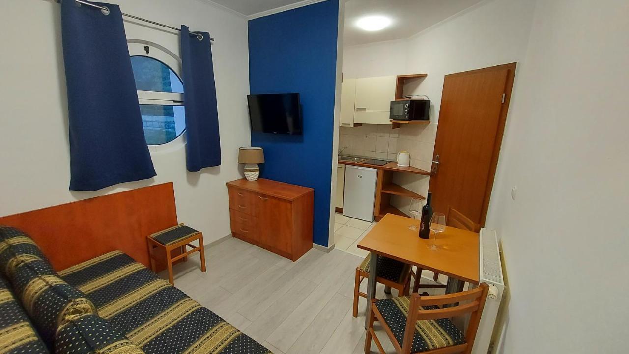 Villa Rossa Tučepi Екстериор снимка